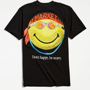 NEW Market / Chinatown Market Smiley Flame On Tee Shirt Dont Happy Be Worry